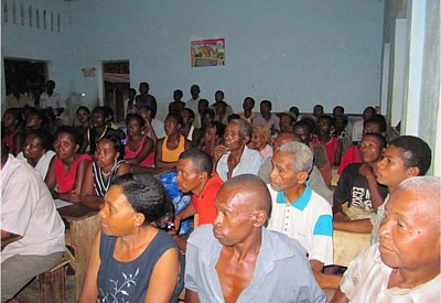 Foto der Bürgerversammlung in Ambohimanarina